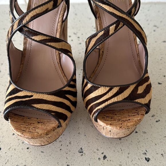 Vince Camuto VC-Deville Tan/Brown Leather Zebra Print Cork Platform Sandals Sz 9 - Picture 11 of 12